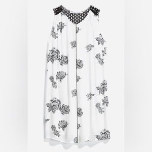 Collective Concept - Faelyn Crochet Detail Dress - Black & White